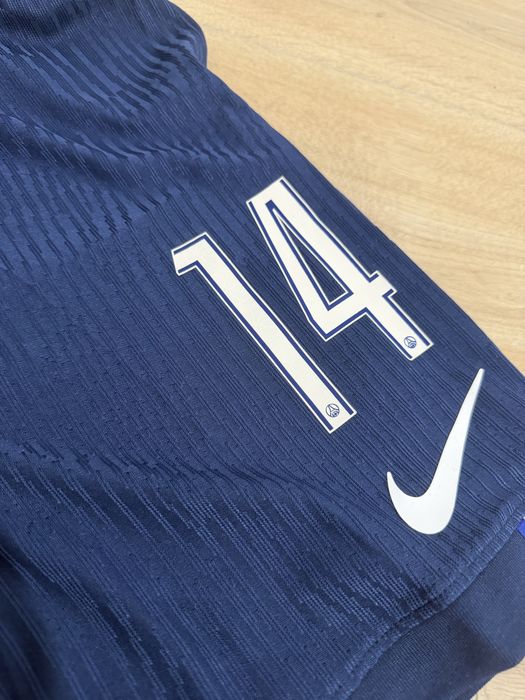 Pantaloni scurti fotbal Nike PSG Paris Saint Germain noi marime M nr 14 Desire Doue