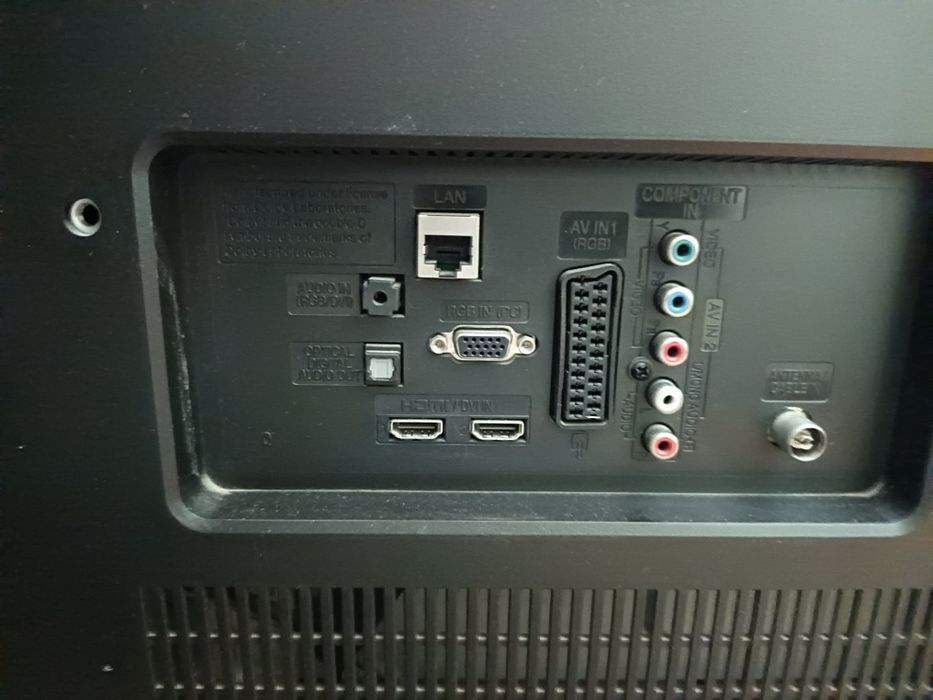 Проодам телевизор LG