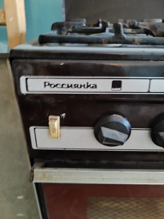 Газовые плиты две штуки