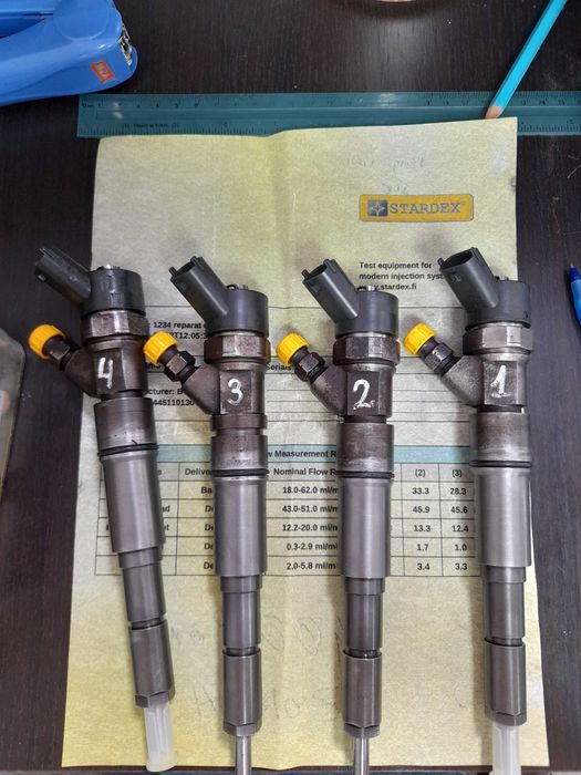 Injector Land Rover Freelander 2.0 D cod: 0445110130 model 2004