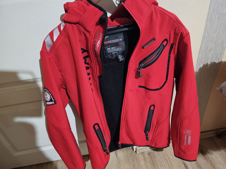 Софтшел  яке Geographical norway