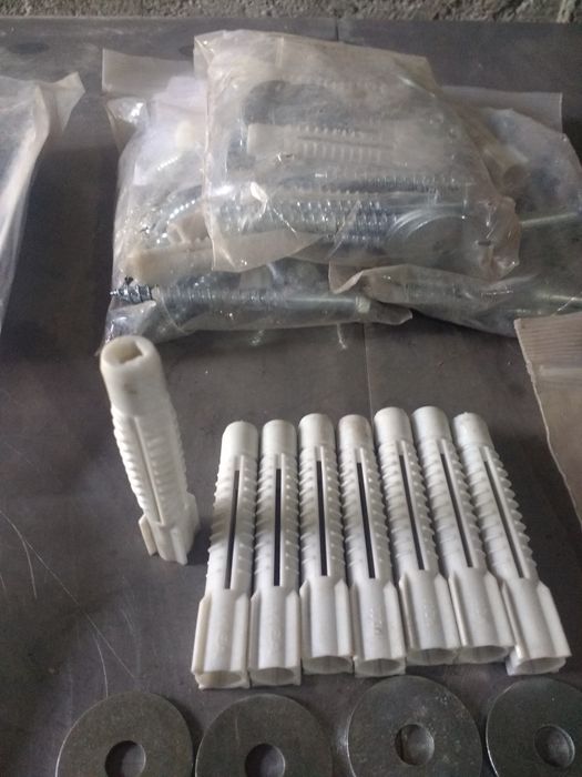 Vind dibluri universale 2 modele.12 Ron pachetul