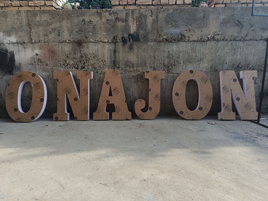 Onajon otajon yozuvni sotiladi