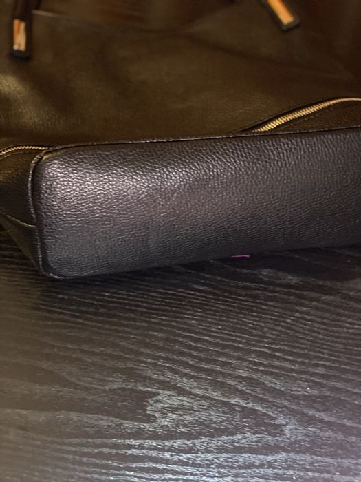 Geanta din piele naturala noua