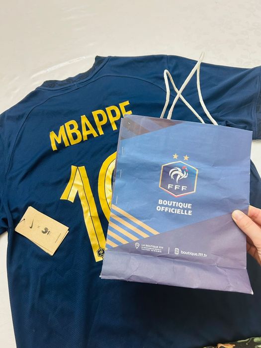 Продам оригинальную футболку Мбаппе — сборная Франции, ЧМ-2018