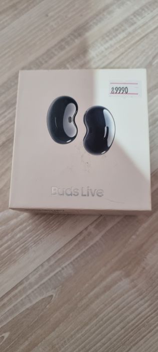 Без проводной наушник