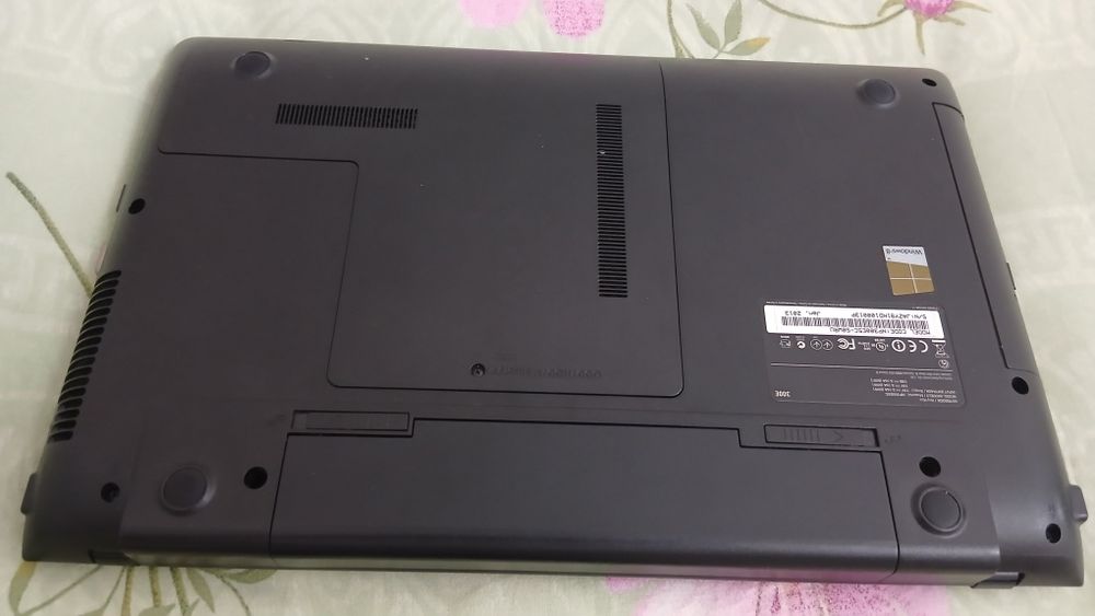 Самсунг ноутбук!