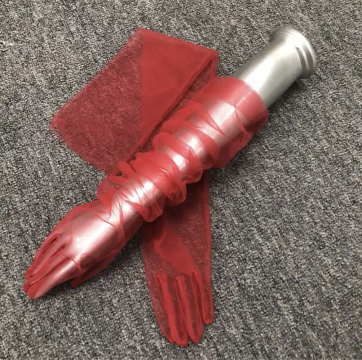 дълги ръкавици от тюл