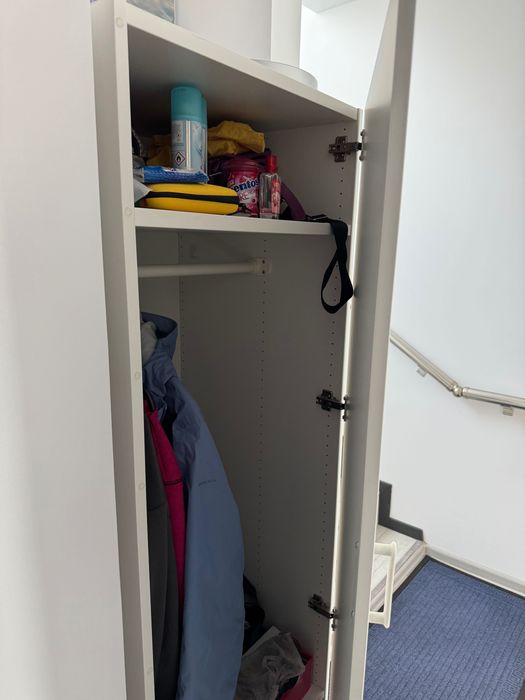 Dulap alb Ikea aproape nou