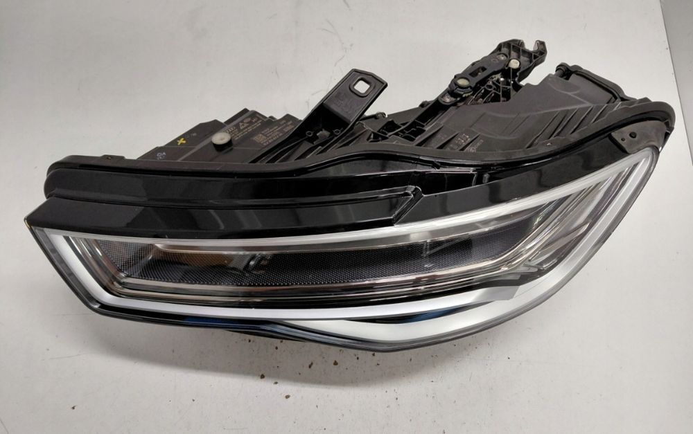 Far stanga Audi A6 S6 4G C7 Matrix cod:4G0941035
