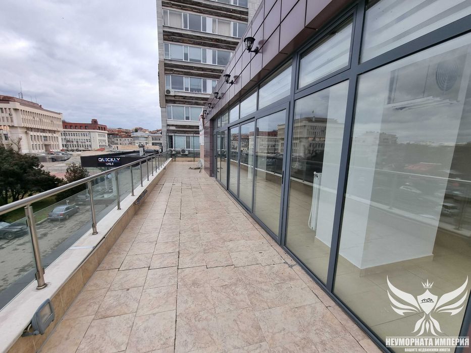 Дава се под наем Магазин в Асеновград - 465 кв.м за 996.03 € - Снимка #18