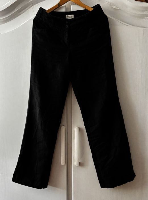 Pantaloni in Monsoon bonus camasa roz in