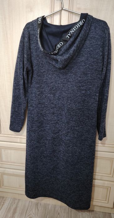 Продам платья, туники