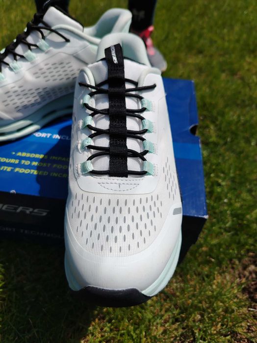 Маратонки Skechers