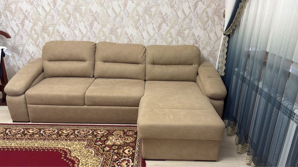 продается угловой диван