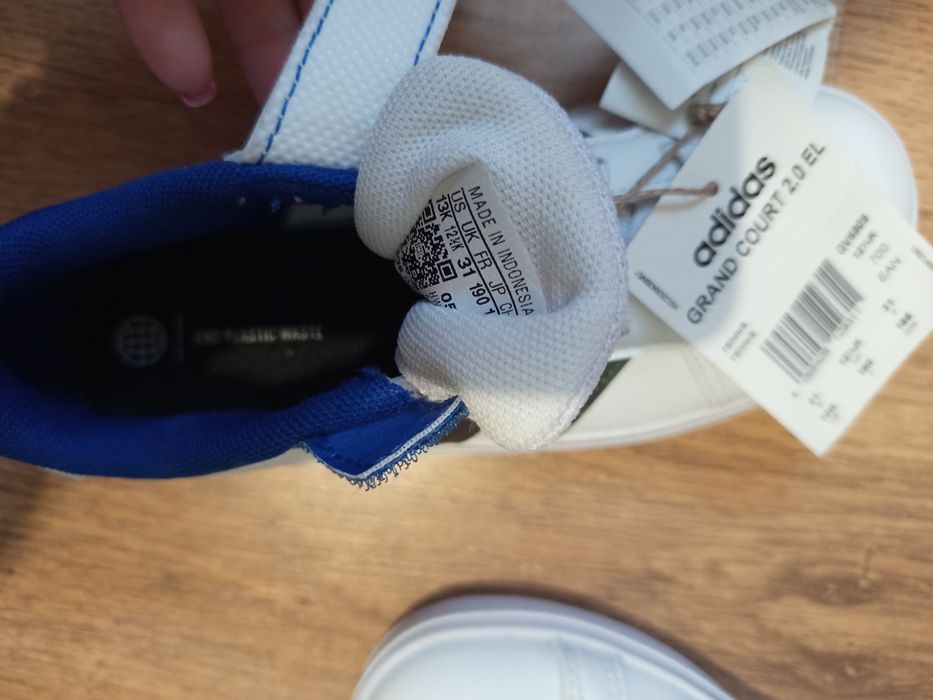 Нови маратонки за момче