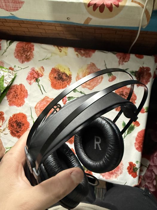 Casti AKG 52 Cu fir pentru Studio