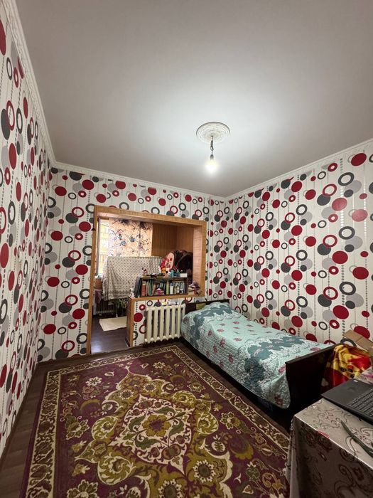 Srochno Kvartira sotiladi!