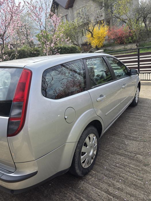 Ford Focus 1.6 Benzină AUTOMAT, an 2007
