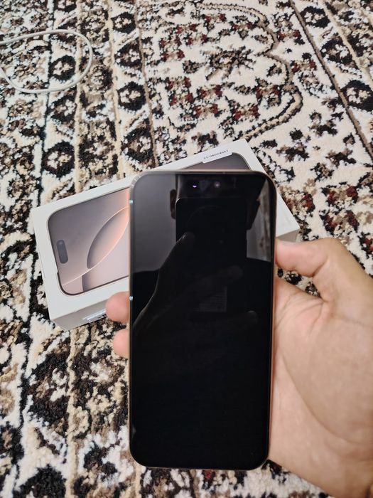 iphon 16 pro max sotiladi