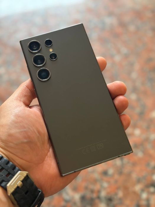 Продам Samsung Galaxy S24 Ultra 12/512
Состояние: идеальное, без царап