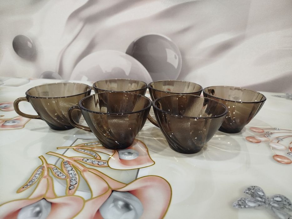 Продам чайные чашки
