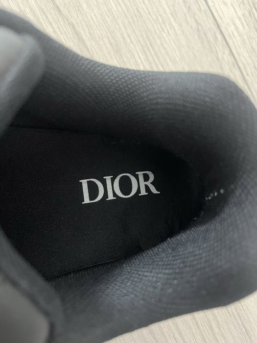 Dior b30 shoes.