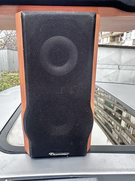 Thunder  THS-8001  -2 Броя  колони