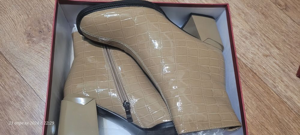 Полусапожки, ботинки