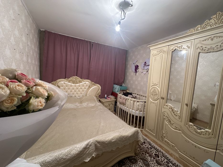 Спальный гарнитур