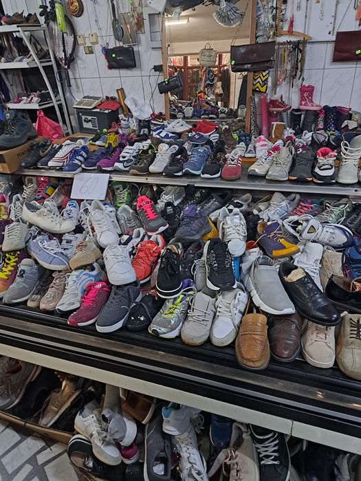 Adidași ,pantofi
