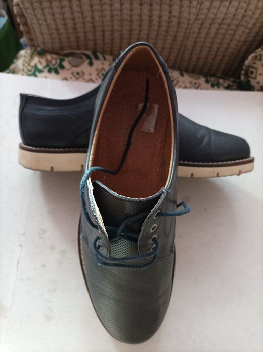 Poale, fustă populară - Costum popular fetiță - Pantofi Italia