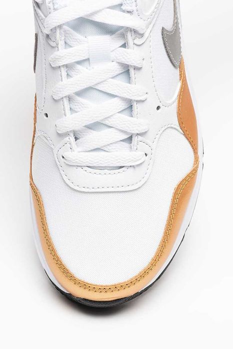 Nike Pantofi sport cu detalii de piele intoarsa Air Max noi!