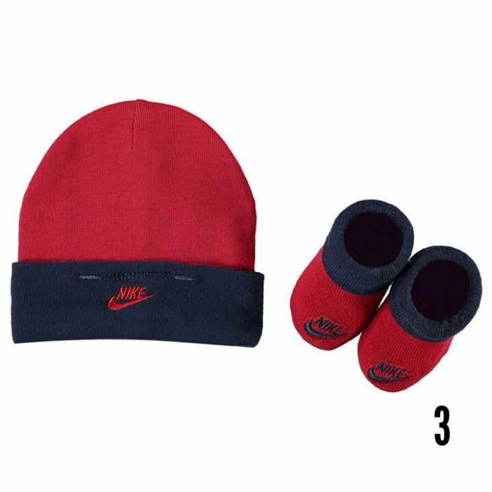Комплекти "Шапка и чорапки (терлички) Nike и Converse (0-6)