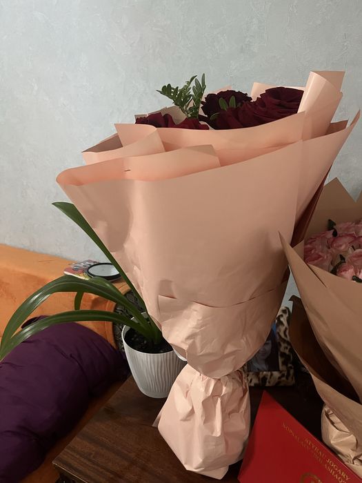 Продам недорого свежие розы