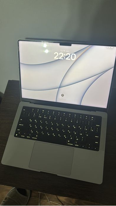Macbook pro m3 с коробкой
