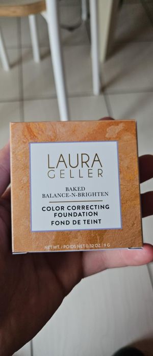 Fon de ten și consilier