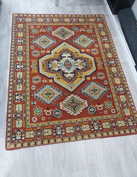 Продам ковры шерстяные советские.