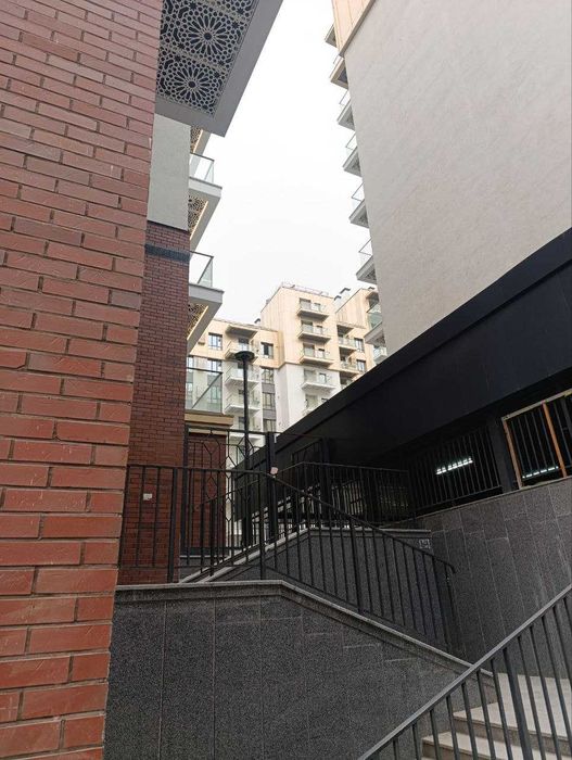 Центр! Дархан, Метро Пушкина и Б.И.Й, Golden House, O'Z-Mahal