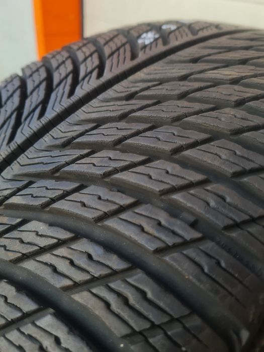 Зимни гуми 2 броя MICHELIN PilotAlpin5 Suv 275 45 R20 дот 1924