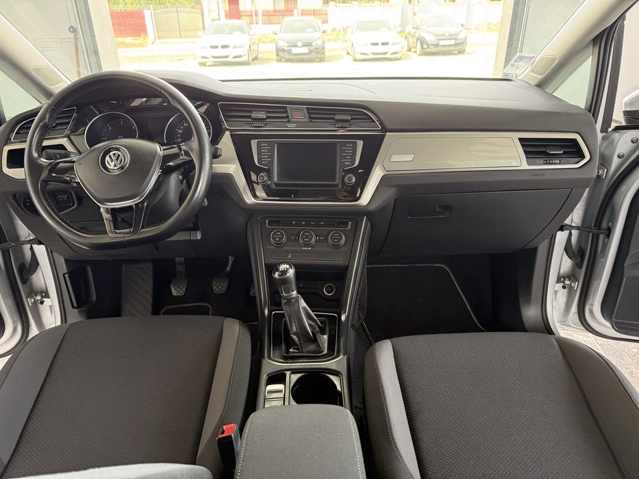 Volkswagen Touran 1.6 TDI 110 CP 11/2016 7 locuri Euro 6 SE POATE IN RATE