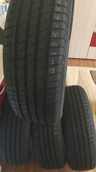 Cauciucuri noi de vara 185/65/15