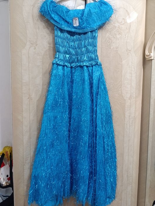 Нарядное платье для девочки.