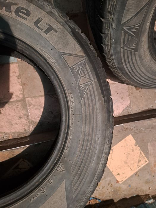 Продам 2 болона зимние