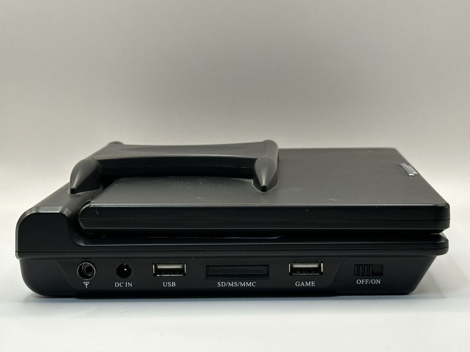 Портативный DVD плеер