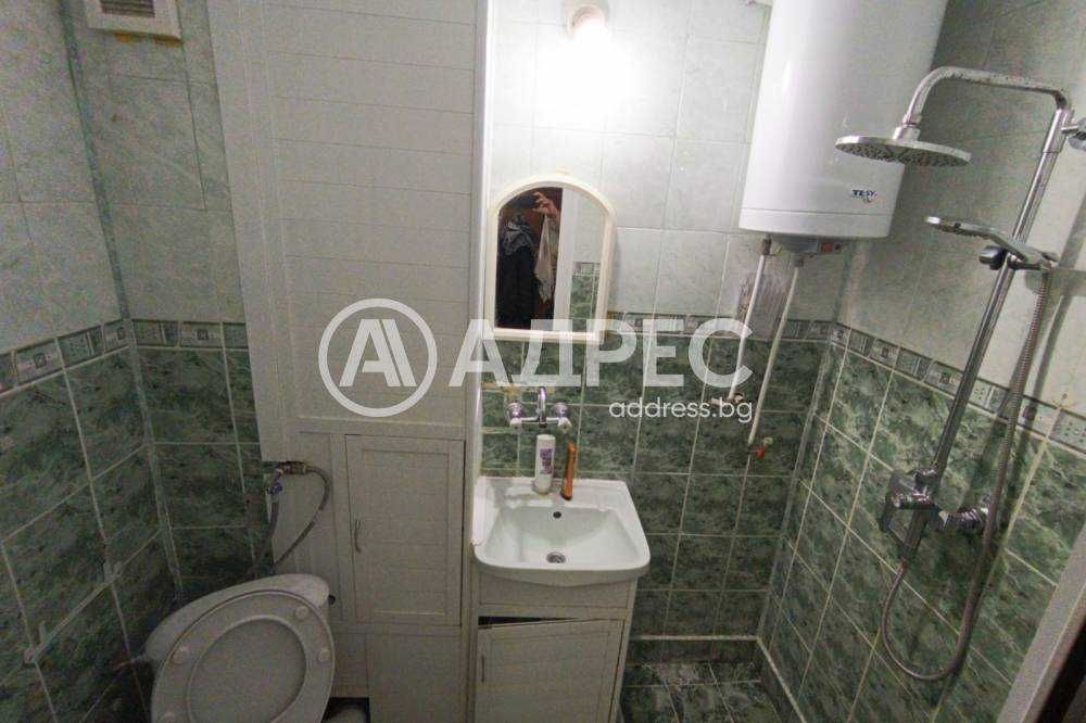 Дава се под наем Двустаен апартамент в Разград, Бели Лом - 67 кв.м за 84150 € - Снимка #4