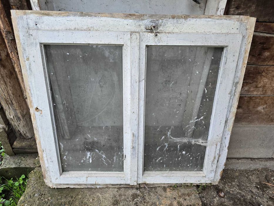 Дървени Прозорци със касата