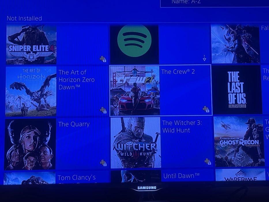 Ps4 със 85 игри и акаунти и  джойстик