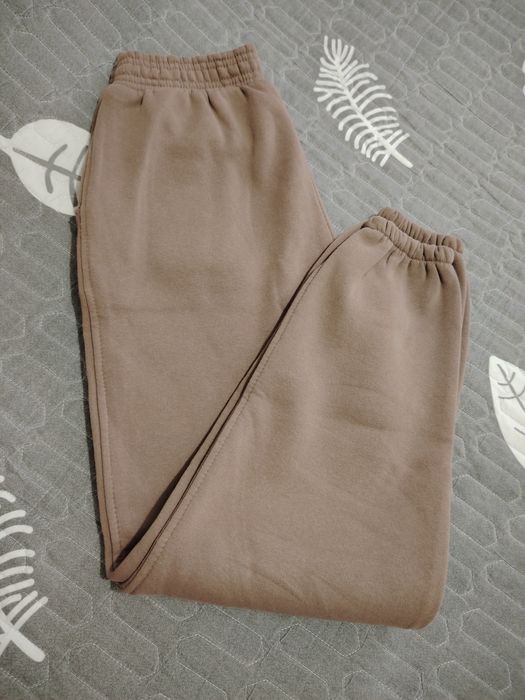 Продам тёплый спортивный костюм