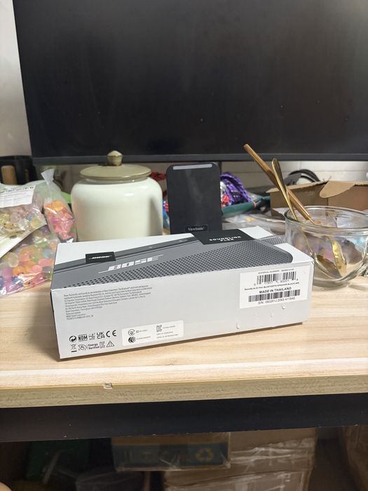 BOSE Soundlink FLEX тонколона нова без забележка босе